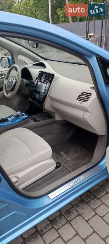Хэтчбек Nissan Leaf 2013 в Ивано-Франковске фото 9 Хэтчбек Nissan Leaf 2013 в Ивано-Франковске
