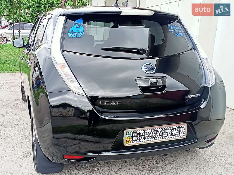 Хэтчбек Nissan Leaf 2016 в Одессе