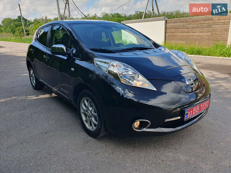 Хетчбек Nissan Leaf 2014 в Горі