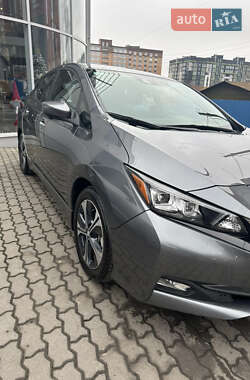 Хэтчбек Nissan Leaf 2021 в Хмельницком