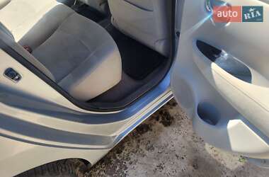Хетчбек Nissan Leaf 2012 в 