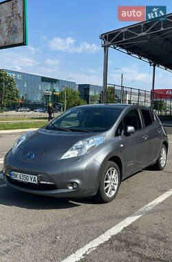 Хетчбек Nissan Leaf 2017 в Рівному