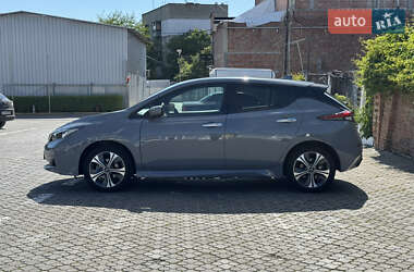 Хетчбек Nissan Leaf 2021 в 
