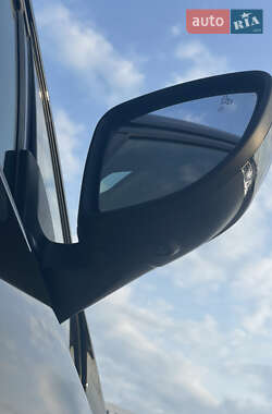 Хэтчбек Nissan Leaf 2021 в 