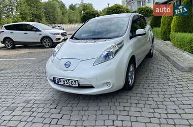 Хетчбек Nissan Leaf 2014 в Івано-Франківську