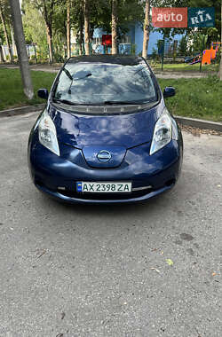 Хэтчбек Nissan Leaf 2015 в Харькове