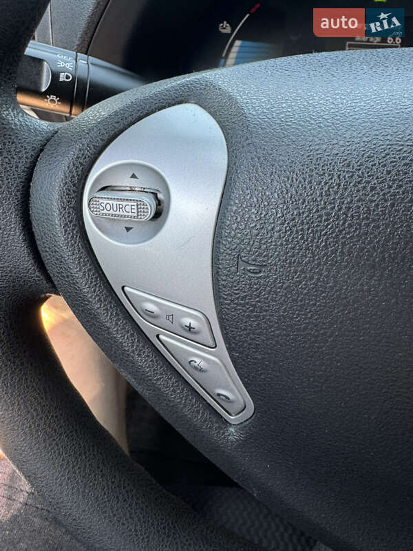 Хэтчбек Nissan Leaf 2017 в Харькове