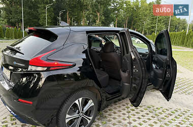 Хетчбек Nissan Leaf 2020 в 