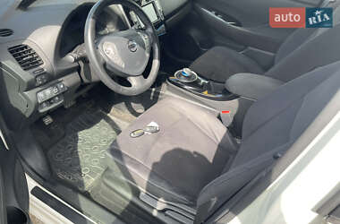 Хэтчбек Nissan Leaf 2017 в 