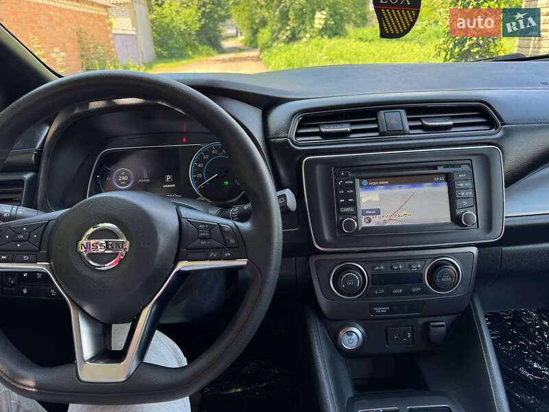 Хэтчбек Nissan Leaf 2019 в Виннице фото 71 Хэтчбек Nissan Leaf 2019 в Виннице