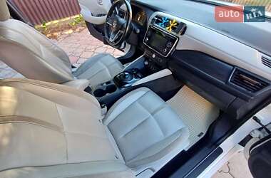 Хэтчбек Nissan Leaf 2018 в 
