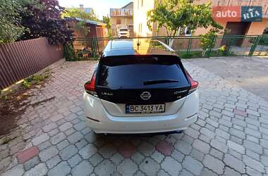 Хэтчбек Nissan Leaf 2018 в 