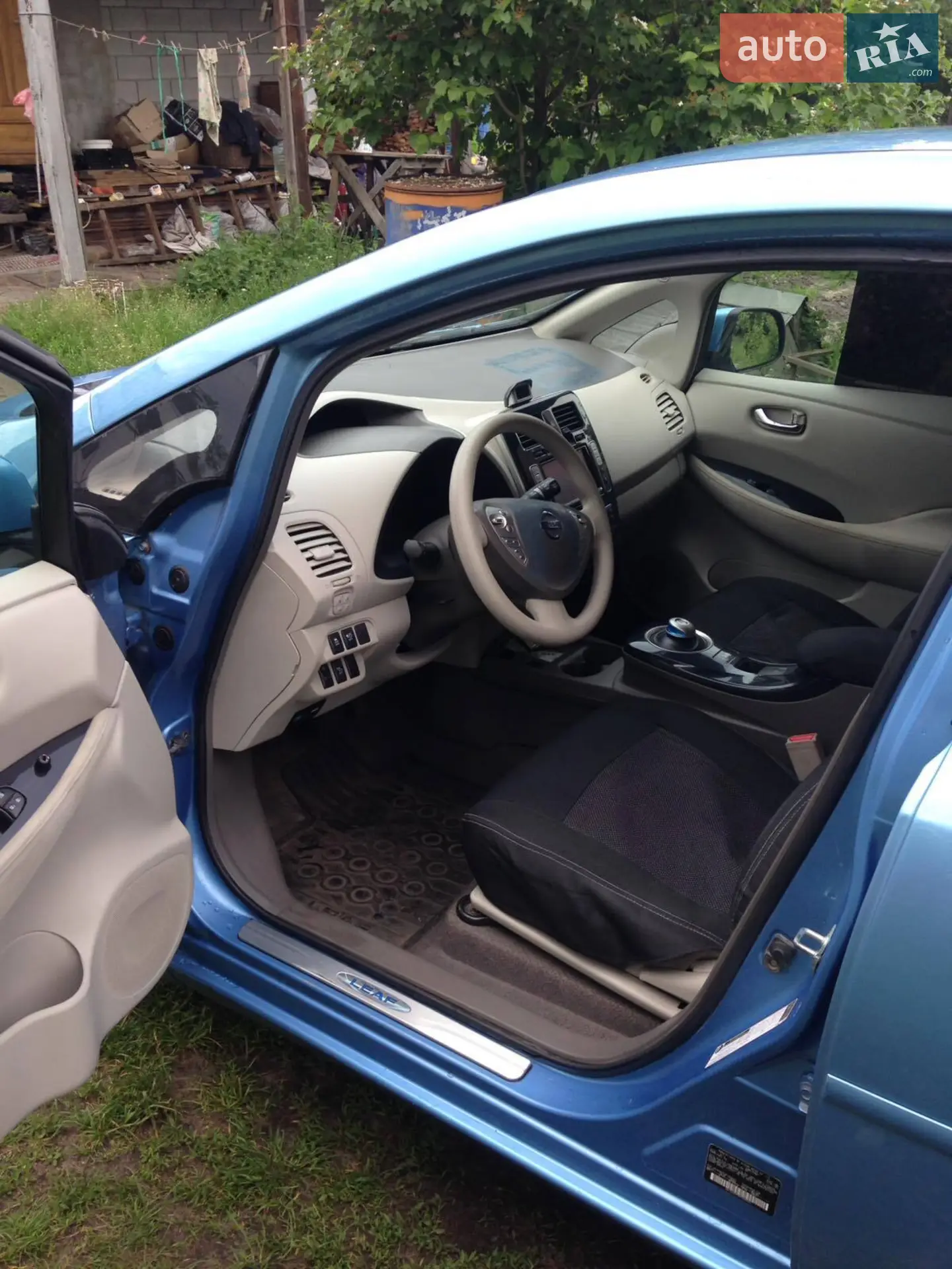 2011 Nissan Leaf - мініатюра 11