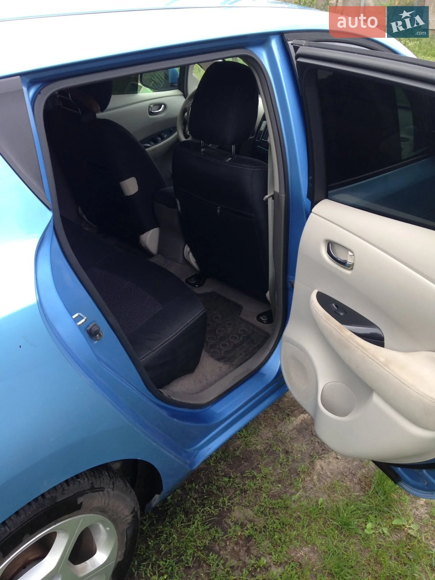 2011 Nissan Leaf - мініатюра 6