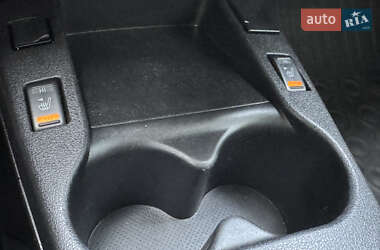 Хэтчбек Nissan Leaf 2014 в 