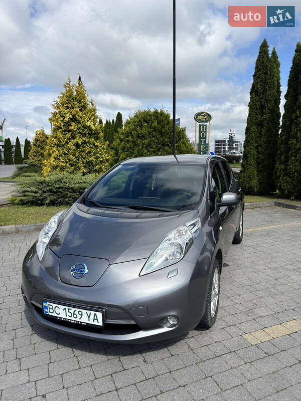 Nissan Leaf 2014