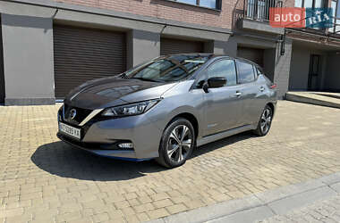Хэтчбек Nissan Leaf 2019 в Ивано-Франковске