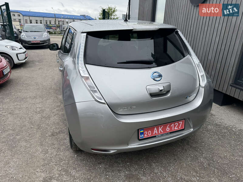 Хетчбек Nissan Leaf 2015 в Тернополі