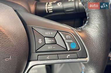 Хэтчбек Nissan Leaf 2020 в 