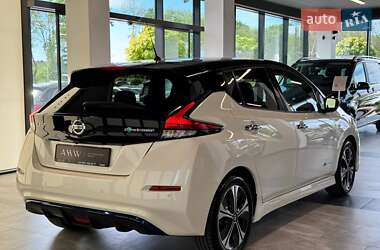 Хэтчбек Nissan Leaf 2020 в 
