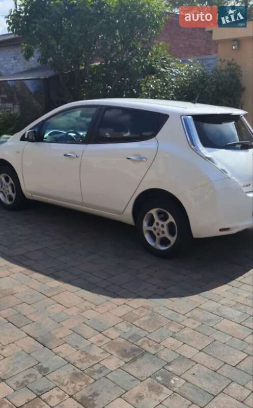 Nissan Leaf 2016