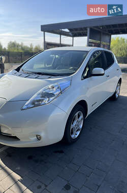 Хетчбек Nissan Leaf 2012 в Кам'янці-Бузькій