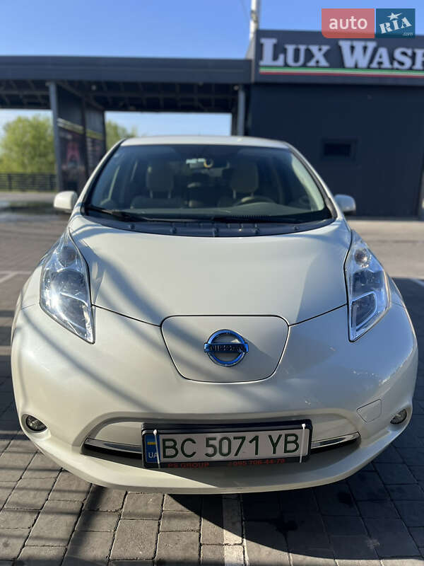 Хетчбек Nissan Leaf 2012 в Кам'янці-Бузькій фото 2 Хетчбек Nissan Leaf 2012 в Кам'янці-Бузькій