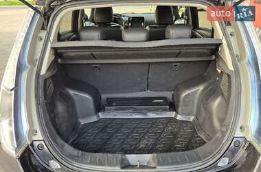 Хетчбек Nissan Leaf 2014 в 