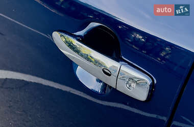 Хэтчбек Nissan Leaf 2022 в 