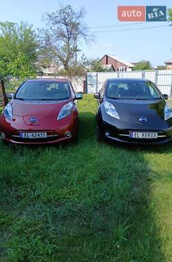 Хетчбек Nissan Leaf 2013 в Кременчуці