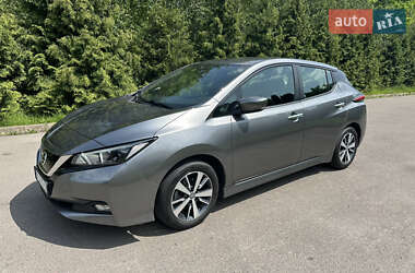 Хетчбек Nissan Leaf 2021 в 