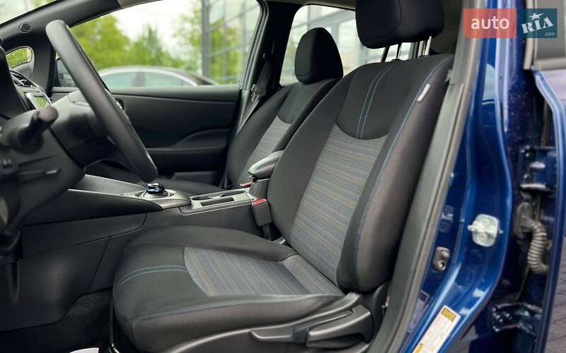 Хэтчбек Nissan Leaf 2018 в Ивано-Франковске