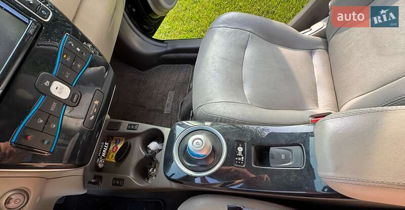 Хэтчбек Nissan Leaf 2012 в Ковеле фото 18 Хэтчбек Nissan Leaf 2012 в Ковеле