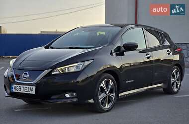Хэтчбек Nissan Leaf 2018 в Тернополе