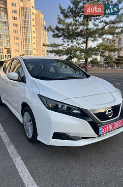 Хетчбек Nissan Leaf 2022 в Миколаєві