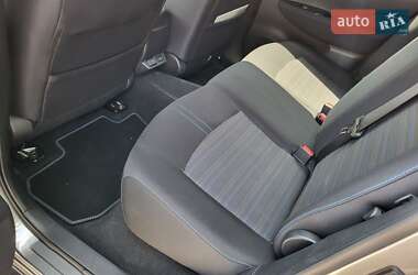 Хэтчбек Nissan Leaf 2021 в 
