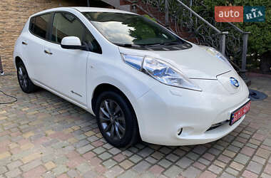 Хэтчбек Nissan Leaf 2014 в Черновцах