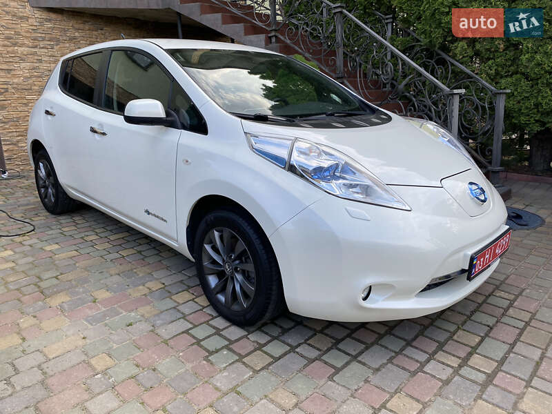 Nissan Leaf 2014