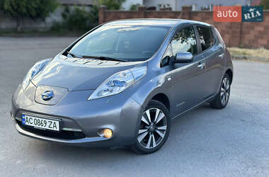 Хетчбек Nissan Leaf 2014 в Рівному