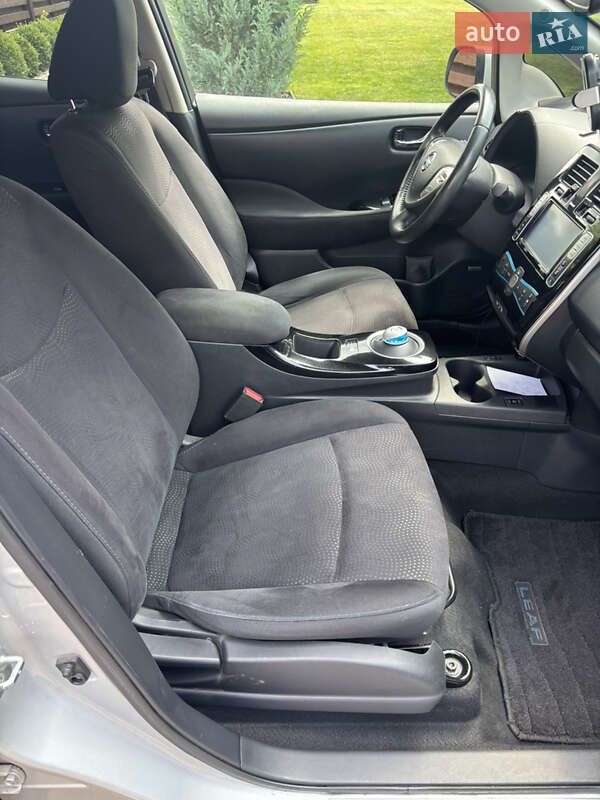 Хэтчбек Nissan Leaf 2014 в Киеве