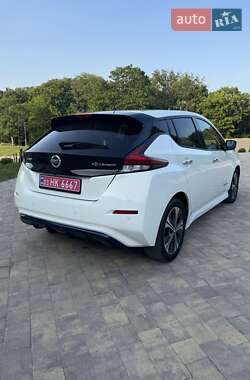 Хетчбек Nissan Leaf 2019 в 