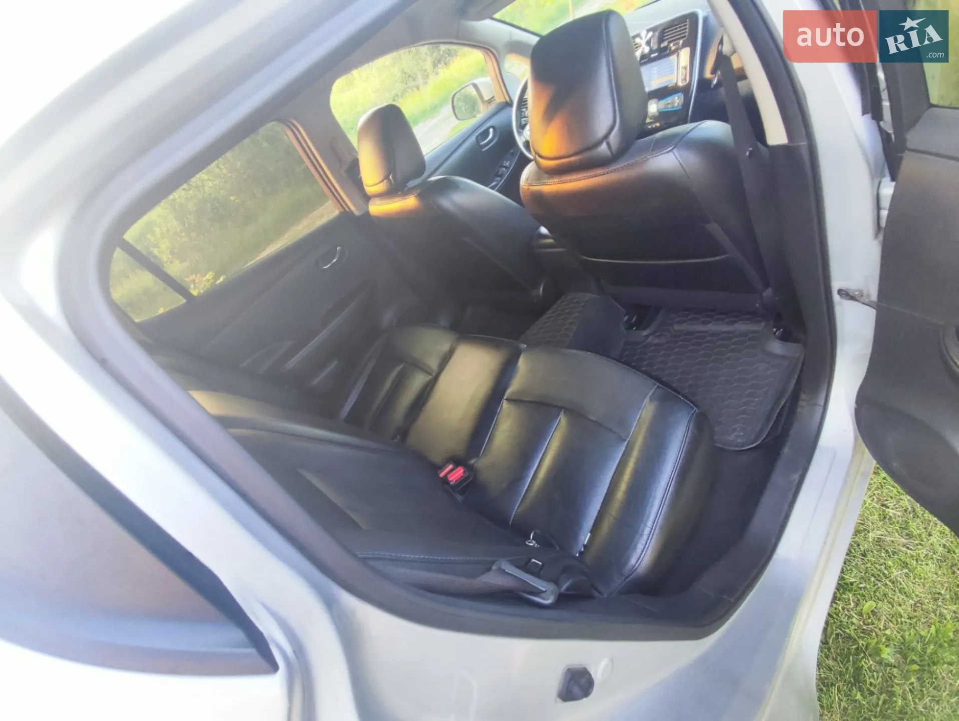 2014 Nissan Leaf - мініатюра 30