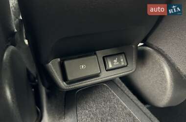 Хэтчбек Nissan Leaf 2020 в 