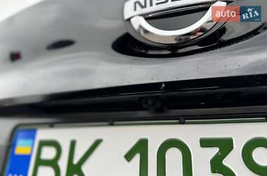 Хэтчбек Nissan Leaf 2020 в 