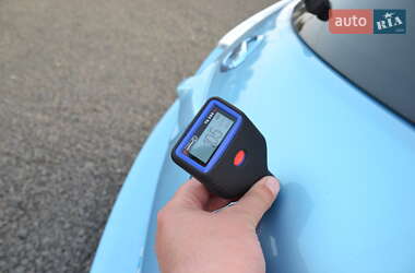 Хэтчбек Nissan Leaf 2014 в 