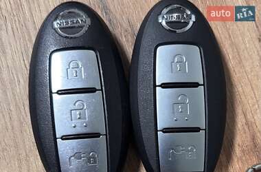 Хэтчбек Nissan Leaf 2021 в 
