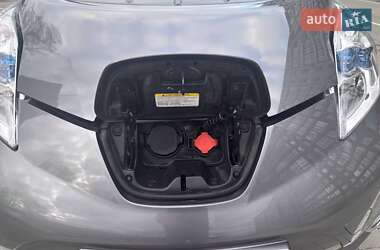 Хэтчбек Nissan Leaf 2013 в Житомире