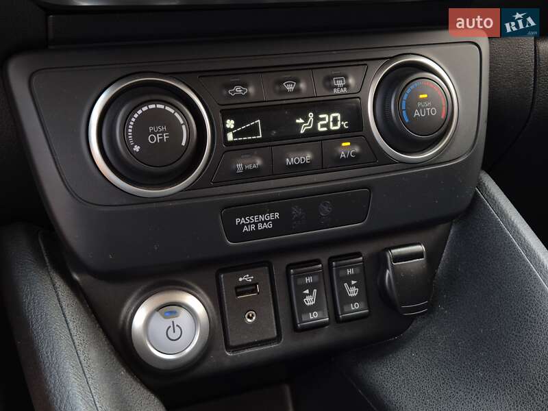 Хетчбек Nissan Leaf 2022 в Бердичеві