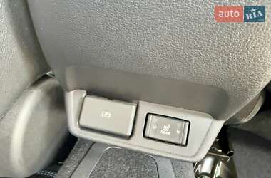 Хетчбек Nissan Leaf 2021 в 