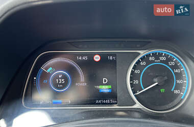 Хетчбек Nissan Leaf 2019 в Києві